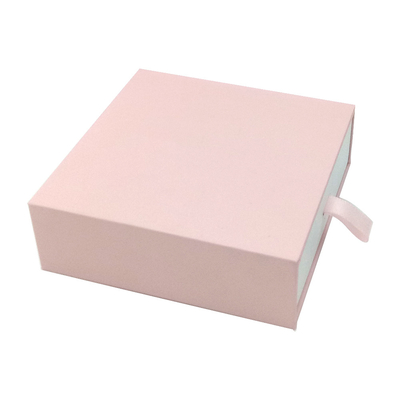Подарочные коробки CMYK 4C подноса ВПТ трудные возместили розовую магнитную коробку